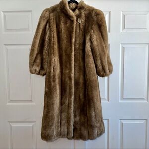 Style VI Ltd. Vintage STUNNING Faux Fur Long Coat